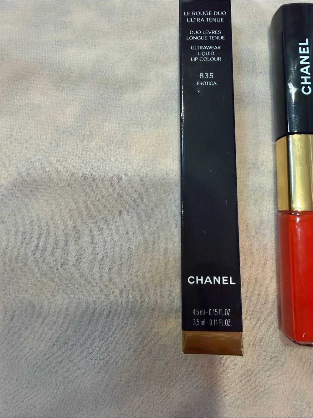 Chanel Le Rouge Duo Ultra Tenue Liquid Lip Colour - 835 Erotica